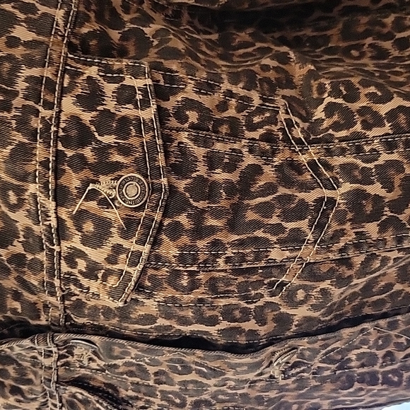 Free People Cheetah Print Denim Jacket - Picture 6 of 16